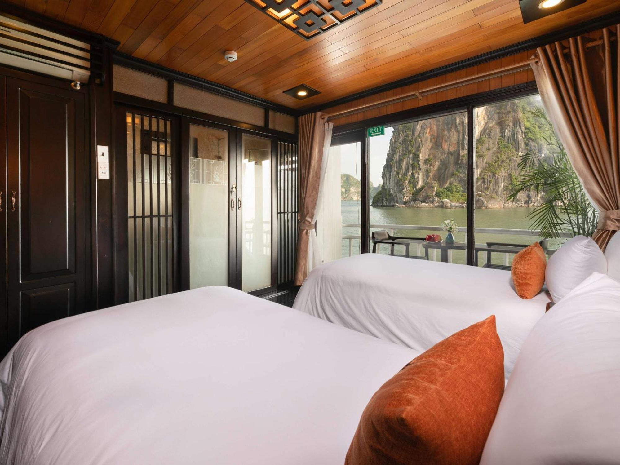 Halong Arcadia Cruise Hotel Ha Long Bagian luar foto