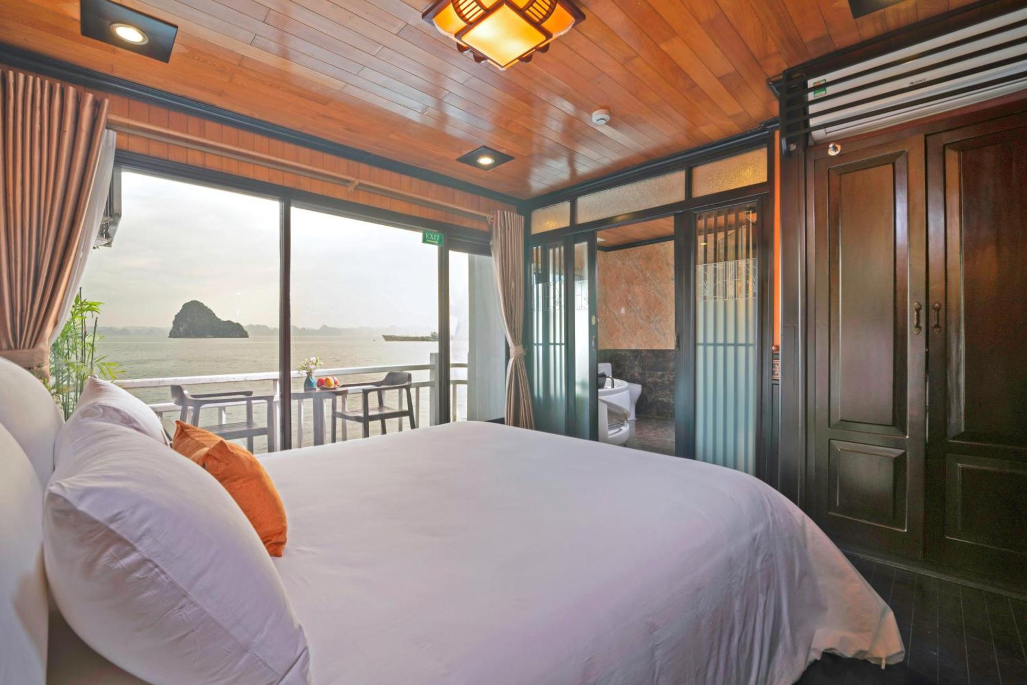 Halong Arcadia Cruise Hotel Ha Long Bagian luar foto